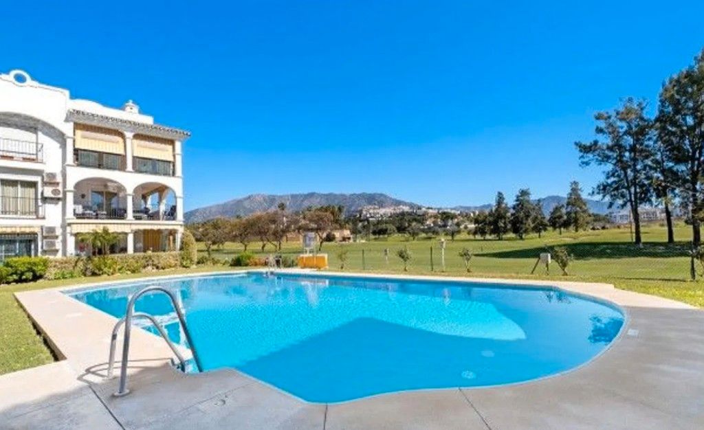 2 bedrooms Penthouse in Mijas, Spain No. 222530