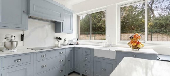 3 chambres Appartement à Garches, France No. 347164 6