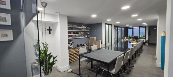 120m² Office in Catania, Italy No. 309699 8