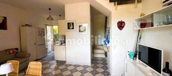 Apartamento de 3 dormitorios en Sangineto, Italy No. 339335 15