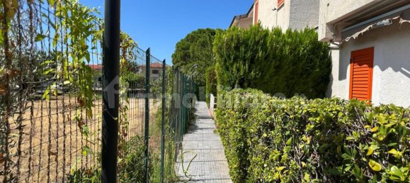 Apartamento de 3 dormitorios en Sangineto, Italy No. 339335 37