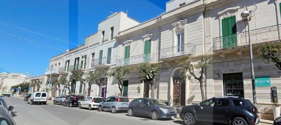 3 rooms House in Cisternino, Italy No. 32441 27