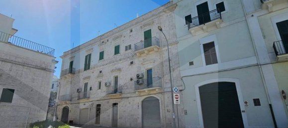 3 rooms House in Cisternino, Italy No. 32441 32