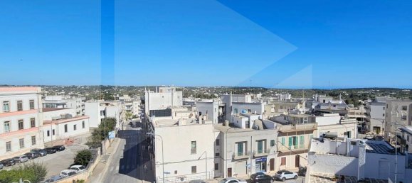 3 rooms House in Cisternino, Italy No. 32441 16