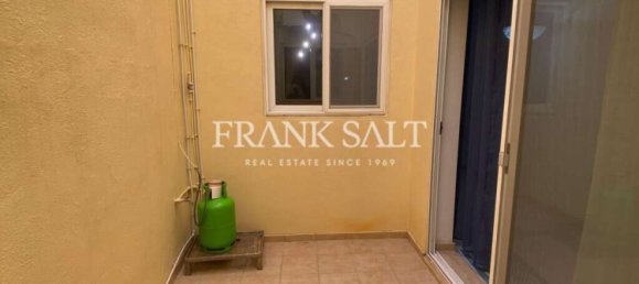 2 غرف نوم طابقين في Tarxien, Malta رقم 5386 14