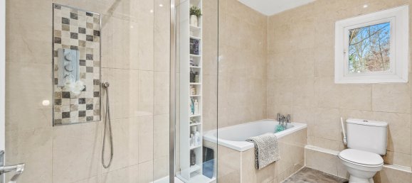 5 Schlafzimmer Haus in Horley, United Kingdom, Nr. 1059 16