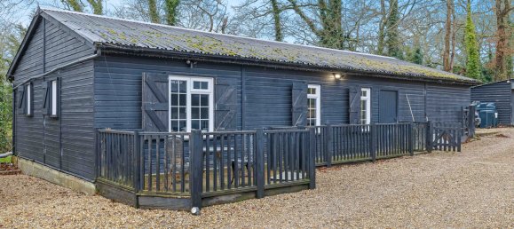 5 Schlafzimmer Haus in Horley, United Kingdom, Nr. 1059 3