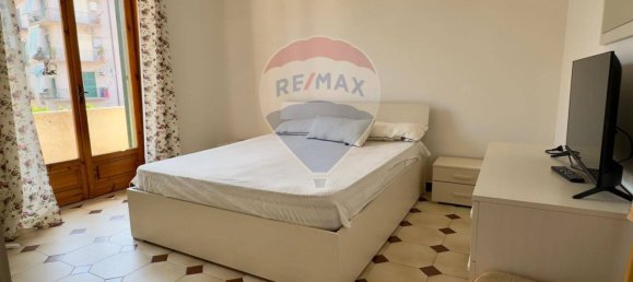 Квартира с 4 спальнями в Минтурно, Италия № 324101 17