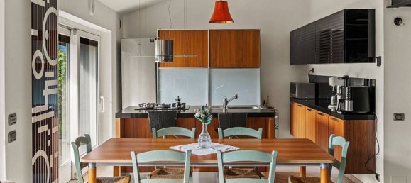 4 Schlafzimmer Villa in Colico, Italy, Nr. 109479 21