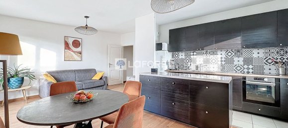 3 bedrooms Apartment in Saint-Cyr-l'Ecole, France No. 163590 3