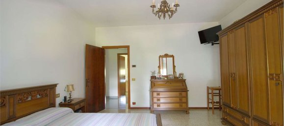 15 rooms Villa in Soliera, Italy No. 295655 22
