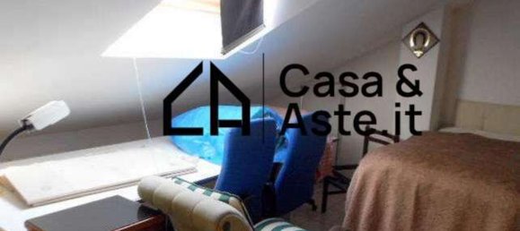 5 rooms Apartment in Porto San Giorgio, Italy No. 190951 13