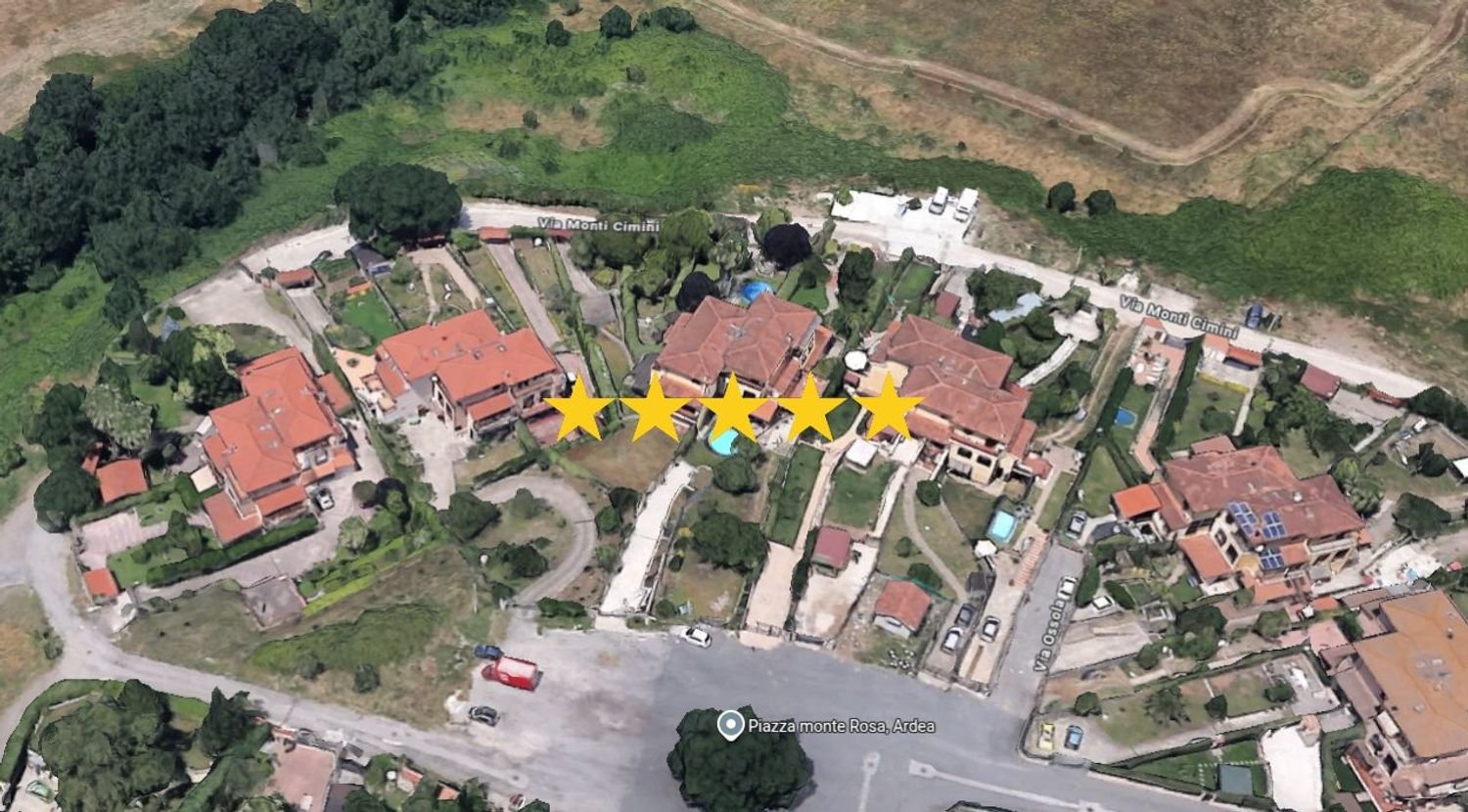 7 rooms Apartment in Ardea, Italy No. 101658