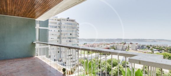 4 bedrooms Apartment in Lisbon, Portugal No. 131044 4