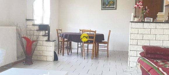 3 Schlafzimmer Wohnung in Bourges, France, Nr. 278092 4