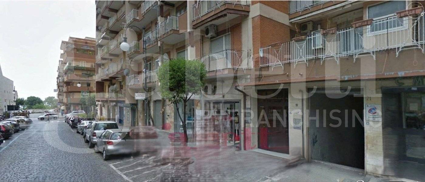 3 rooms Office in Torre Annunziata, Italy No. 317441