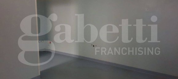 3 rooms Office in Torre Annunziata, Italy No. 317441 11