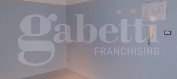 3 rooms Office in Torre Annunziata, Italy No. 317441 9