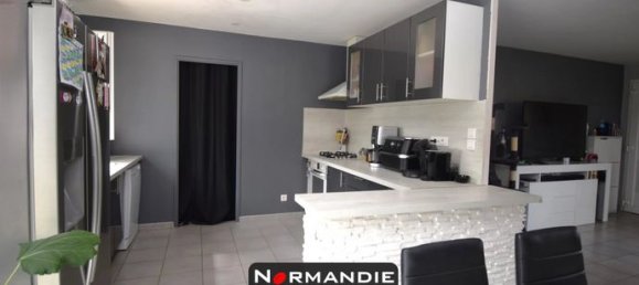 Casa de 5 dormitorios en Yvetot, France No. 313496 2