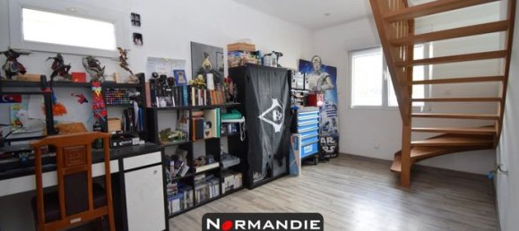 Casa de 5 dormitorios en Yvetot, France No. 313496 8