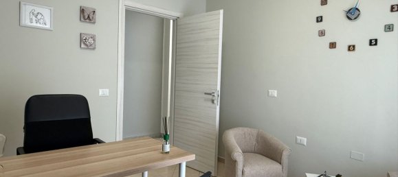 3 Schlafzimmer Wohnung in Caltanissetta, Italy, Nr. 330920 6