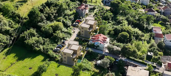 58m² Apartment in Kotor, Montenegro No. 333 2