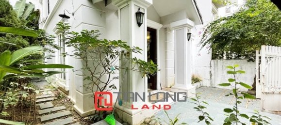 Villa de 3 dormitorios en Long Bien, Vietnam No. 560 19