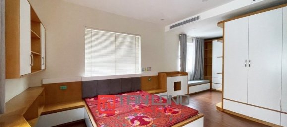 Villa de 3 dormitorios en Long Bien, Vietnam No. 560 15