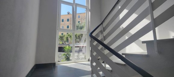 Квартира с 4 спальнями в Санремо, Италия № 332352 29