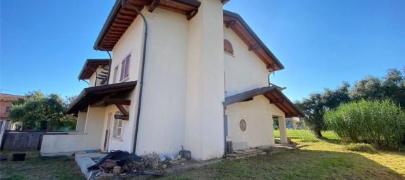 2 bedrooms Villa in Forte dei Marmi, Italy No. 371013 4