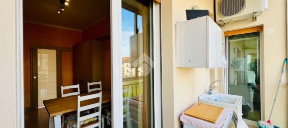 Квартира с 3 спальнями в Мантуя, Италия № 378522 23