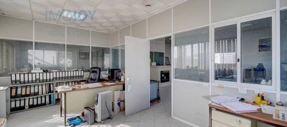 530m² Commercial property in Montijo, Portugal No. 254999 5