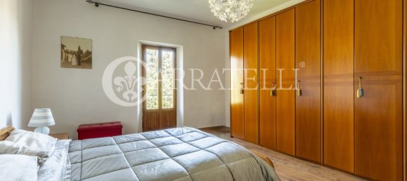 Квартира с 3 спальнями в Сан Квирико д’Орча, Италия № 116353 11