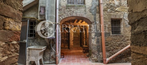 Квартира с 3 спальнями в Сан Квирико д’Орча, Италия № 116353 29