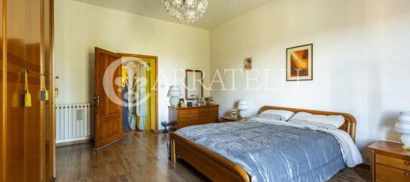 Квартира с 3 спальнями в Сан Квирико д’Орча, Италия № 116353 12