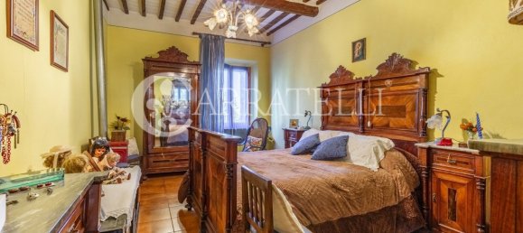 Квартира с 3 спальнями в Сан Квирико д’Орча, Италия № 116353 21