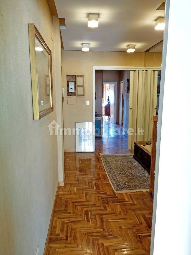 3 bedrooms Penthouse in Rome, Italy No. 345579
