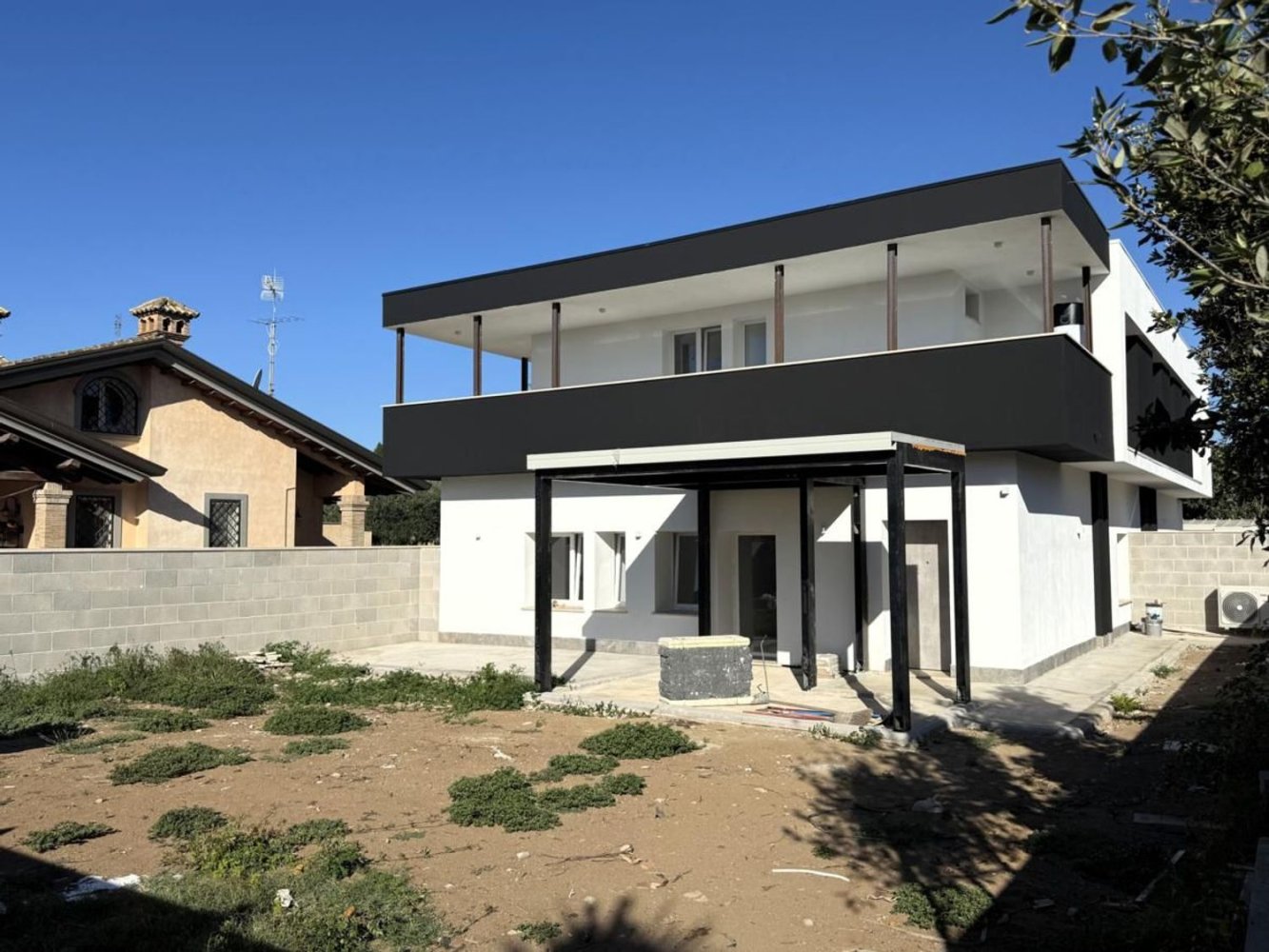 3 chambres Appartement à Rome, Italy No. 334312