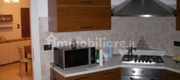 Apartamento de 3 dormitorios en Biella, Italy No. 179387 3