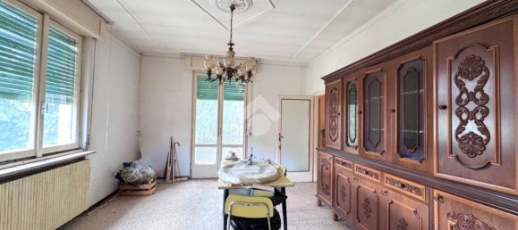 2 bedrooms Apartment in Broni, Italy No. 259109 4