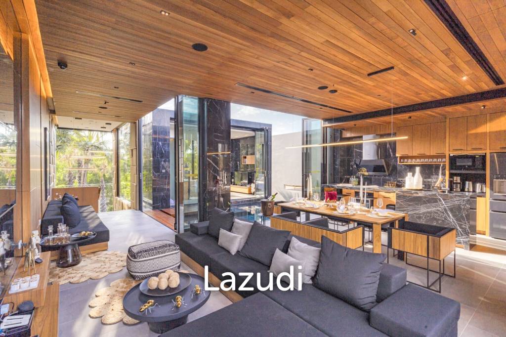 3 bedrooms Villa in Phuket, Thailand No. 20266