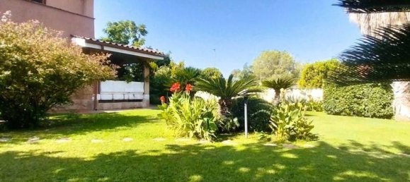 5 bedrooms Villa in Rome, Italy No. 11194 27