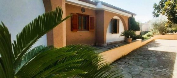 5 bedrooms Villa in Rome, Italy No. 11194 40