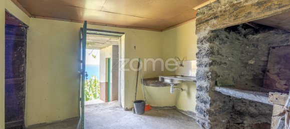 Casa de 2 dormitorios en Ponta do Sol, Portugal No. 92853 24