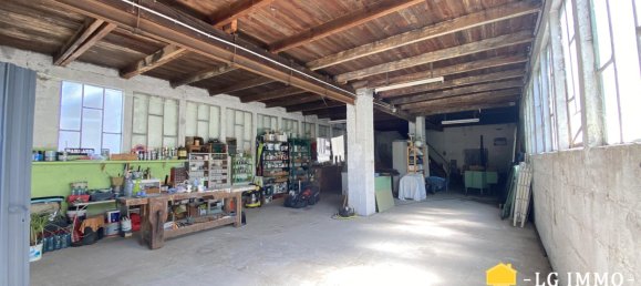 Casa de 6 dormitorios en Charente-Maritime, France No. 301473 3