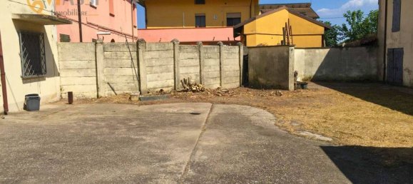 5-Zimmer Gebäude in Cento, Italy, Nr. 286900 11