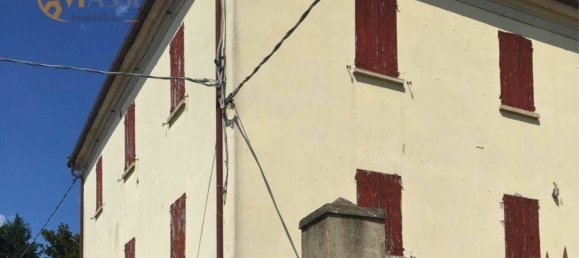 5-Zimmer Gebäude in Cento, Italy, Nr. 286900 2