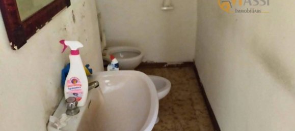 5-Zimmer Gebäude in Cento, Italy, Nr. 286900 30