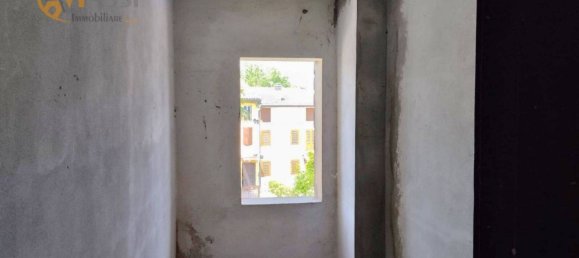 5-Zimmer Gebäude in Cento, Italy, Nr. 286900 31