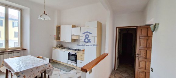 2 chambres Appartement à Somma Lombardo, Italy No. 158575 5